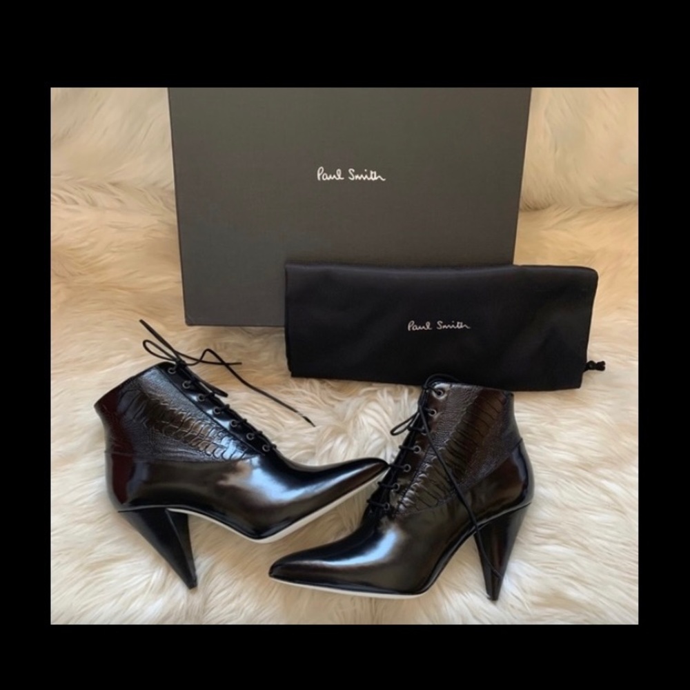 Rare PAUL SMITH Cyndi Leather Ankle Booties